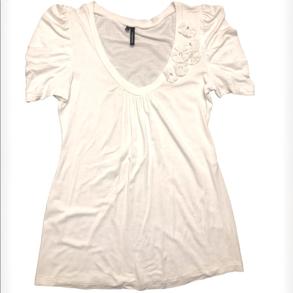 Maurice's Classic Feminine Wear to Work White V-Neck Short Sleeve Top SZ Medium - Picture 1 of 3